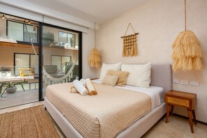 3 Schlafzimmer, Schreibtisch, Bügeleisen/Bügelbrett, WLAN