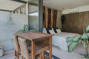 3 soverom, skrivebord, strykejern/-brett og wi-fi