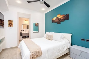 2 Schlafzimmer, Schreibtisch, Bügeleisen/Bügelbrett, kostenloses WLAN