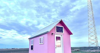 Prairie Pink Tiny Home