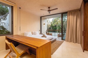 2 bedrooms, desk, iron/ironing board, free WiFi