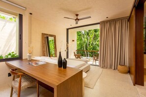 2 Schlafzimmer, Schreibtisch, Bügeleisen/Bügelbrett, kostenloses WLAN