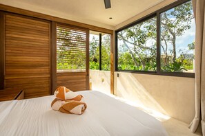 3 Schlafzimmer, Schreibtisch, Bügeleisen/Bügelbrett, kostenloses WLAN