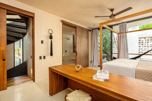 3 Schlafzimmer, Schreibtisch, Bügeleisen/Bügelbrett, kostenloses WLAN