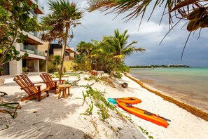 Beach nearby - Luxury 3BR Oasis | Ocean View | Private Pool (Tankah Cuatro)