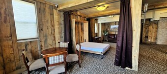 Cowboy Lodge Downtown