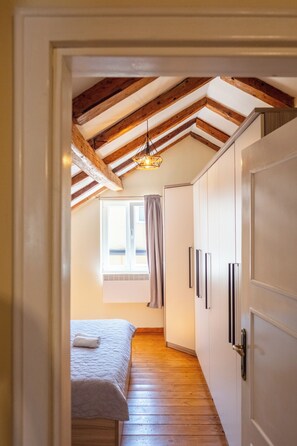 2 habitaciones, wifi gratis y ropa de cama