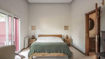 4 sovrum, strykjärn/strykbräda, internet och sängkläder