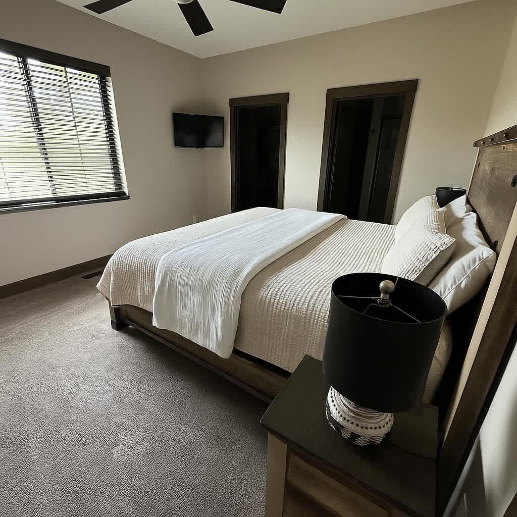 3 habitaciones, tabla de planchar con plancha y wifi gratis 