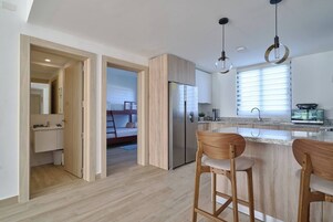 Apartment, 2 Bedrooms, Accessible, Smoking | Interior