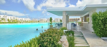 Luxury Escape Private Jacuzzi, Beach, Punta Cana Sleep 5