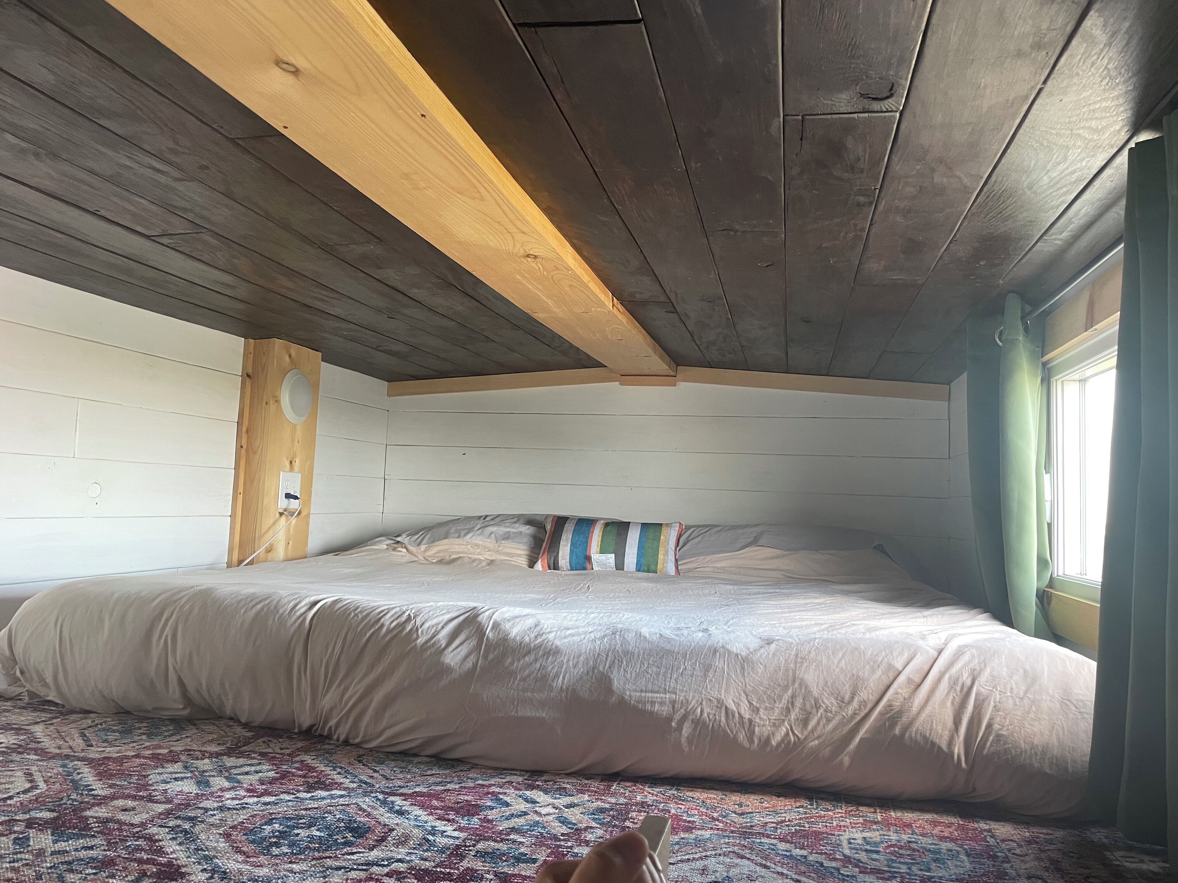 1 多间卧室、WiFi、床单