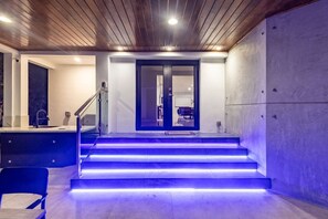 Interior - Brickell View Lux Villa (Miami)