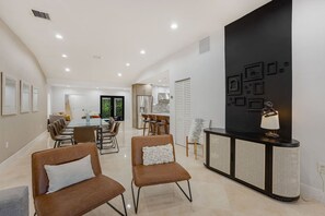 Interior - Brickell View Lux Villa (Miami)