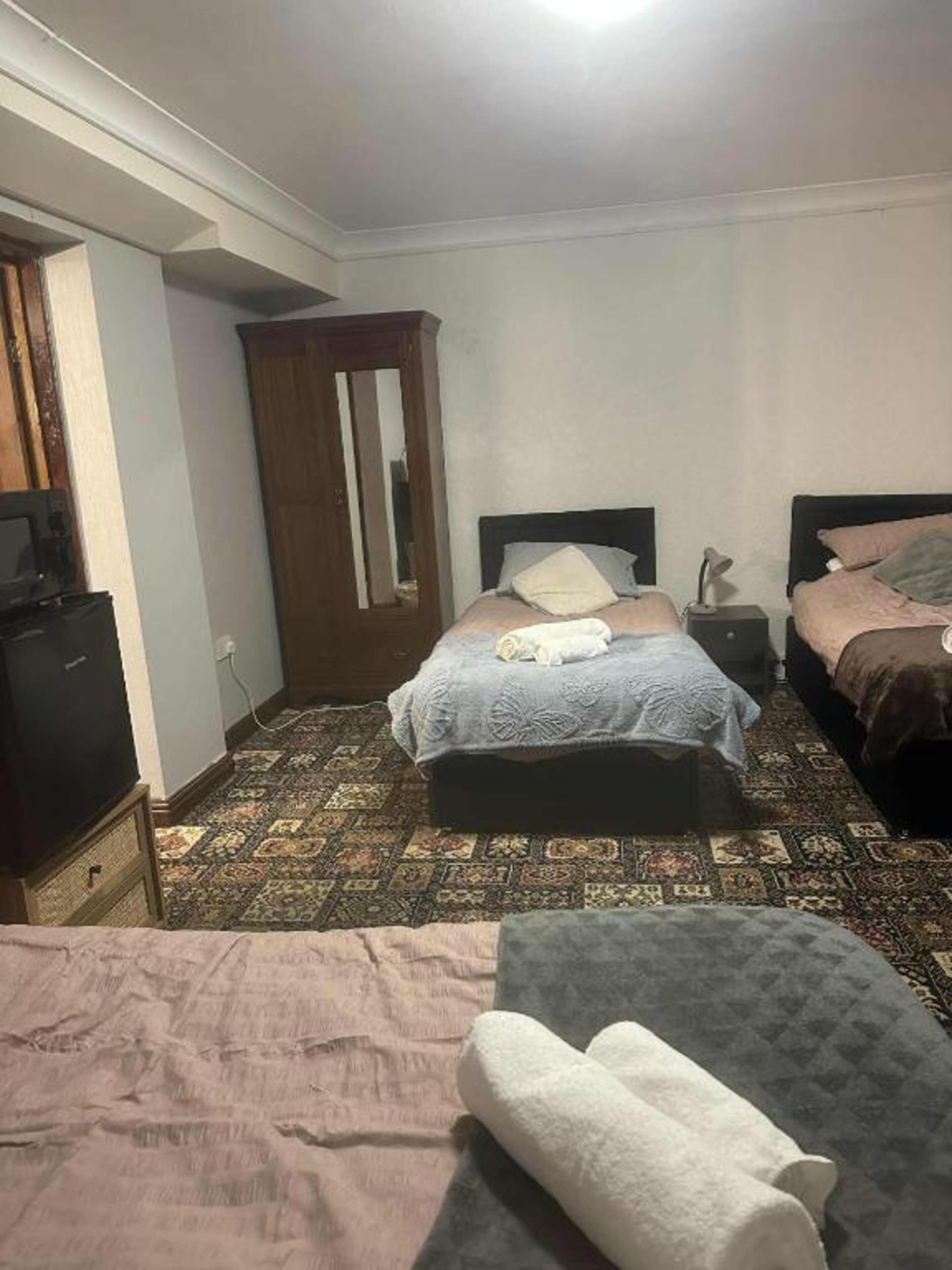 Standard Family of 3 room - Shared | Iron/ironing board, free WiFi, bed sheets