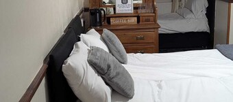 Prince of Wales - Tredegar