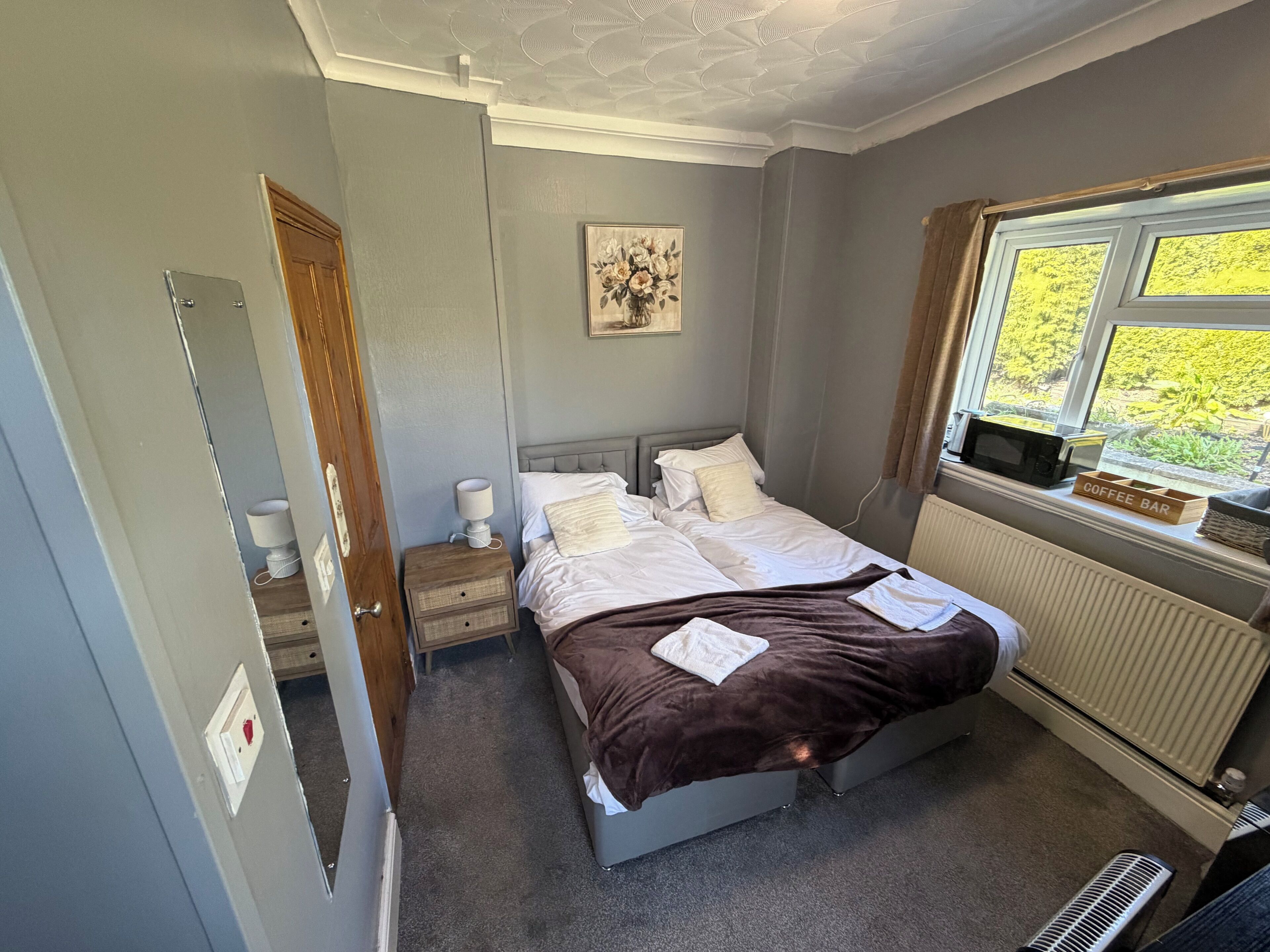 Kamar Twin Standar | Setrika/meja setrika, Wi-Fi gratis, dan seprai linen