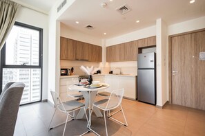 Dining - Stylish 1 bedroom Apartment Dubai Hills Executive Residence (Dubai)