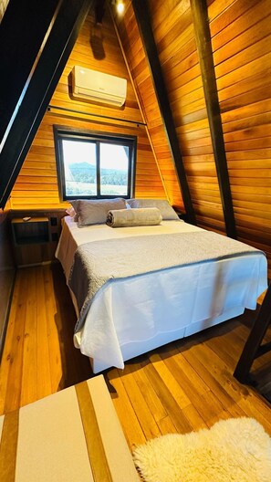 Deluxe Quadruple Room, Patio | Free WiFi - Chalé Malbec- Vila Chamonix (Urubici)