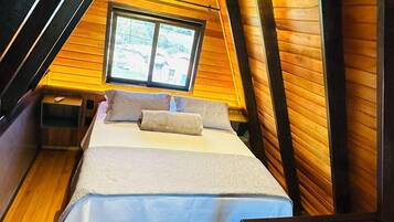 Kamar Quadruple Deluks, patio | Wi-Fi gratis