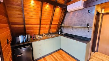 Deluxe-Vierbettzimmer, Terrasse | Eigene KĂŒche