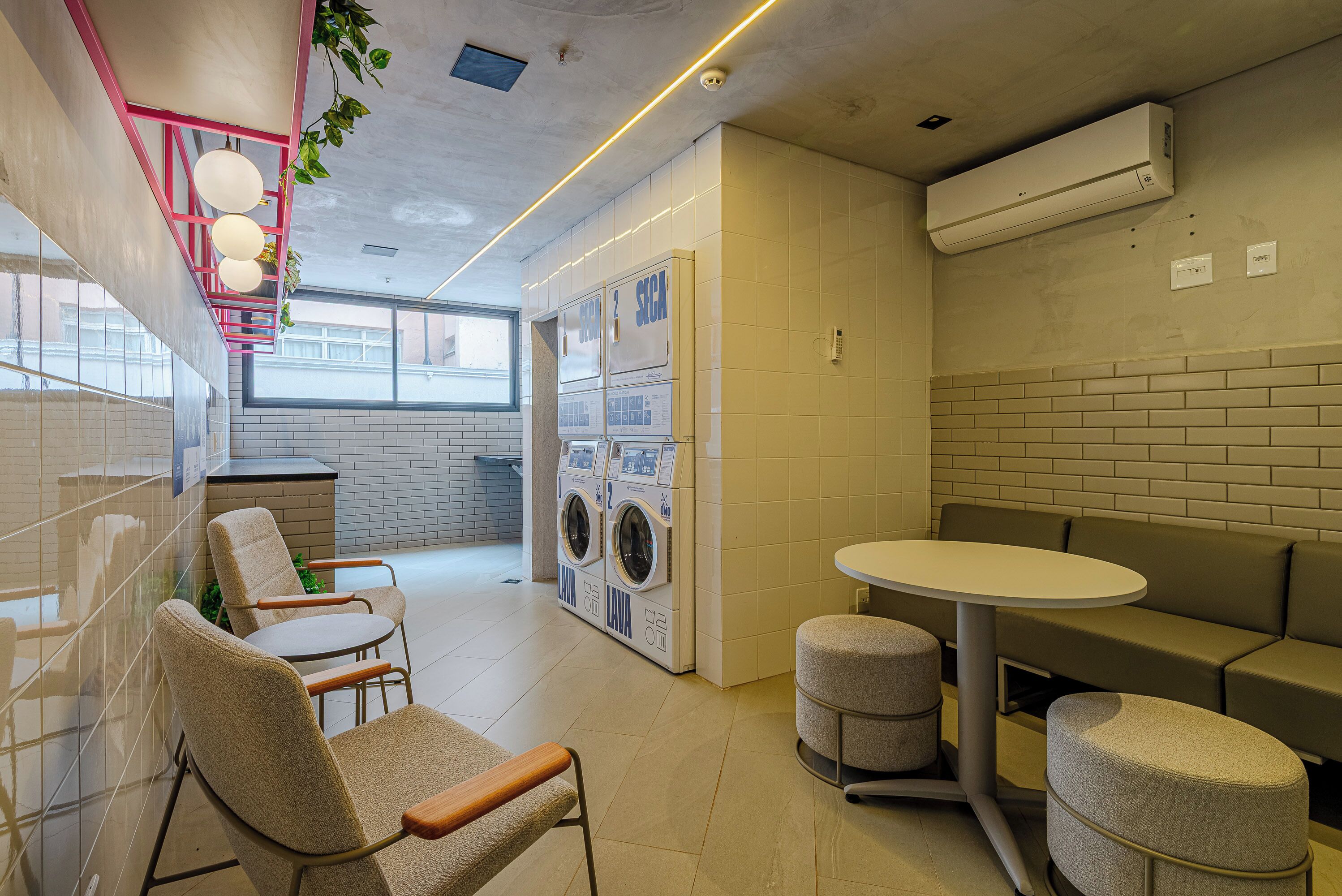 Ruang laundry