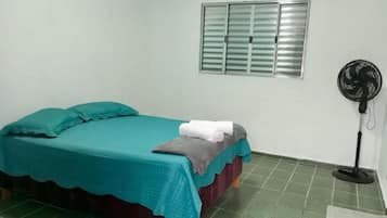 Classic Quadruple Room, Mountain View