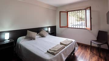 Standard Double or Twin Room, Hill View | Free WiFi