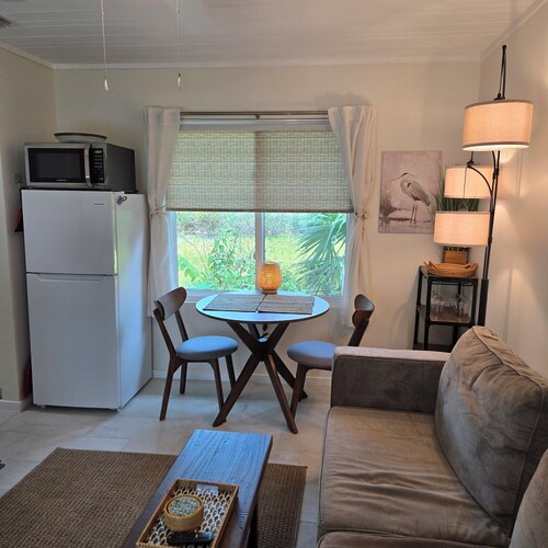 SALT AIR AND SERENDIPITY  Unit A