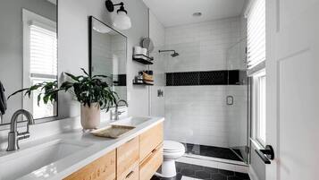 Doccia, asciugacapelli