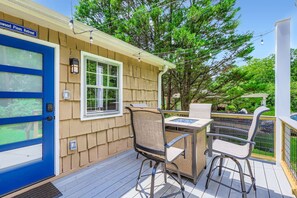 Outdoor dining - Durham’s Ironwood Pines+1BR+4.2 Miles to Duke Univ (Durham)