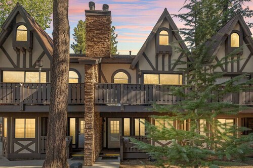 Edge of the Run @ Snow Summit - Easy Walk to Lifts