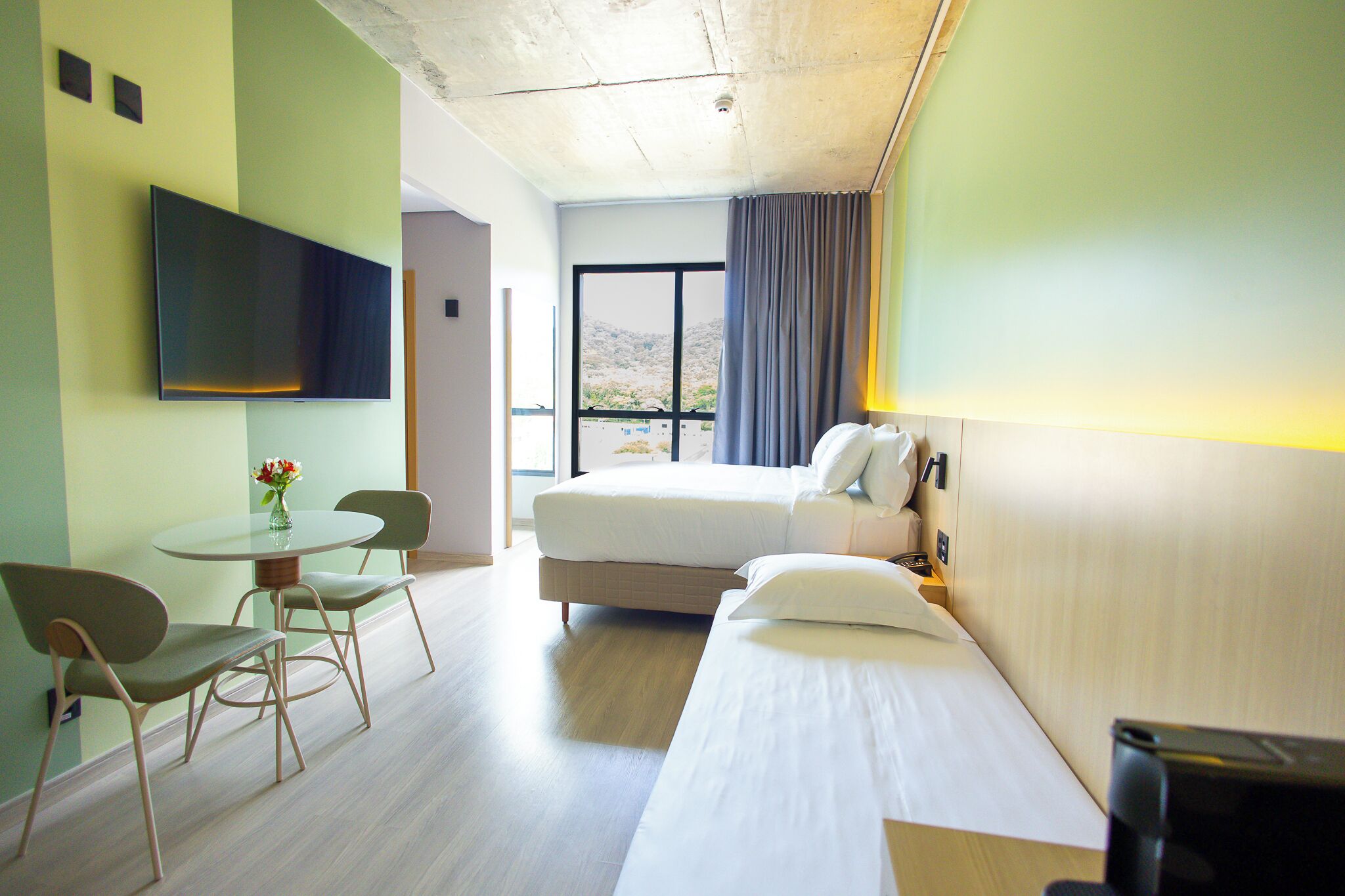 Chambre luxueuse | Coffre-fort, rideaux d’obscurcissement, système d’insonorisation