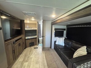 Immagine non classificata, 3 di 12, pulsante