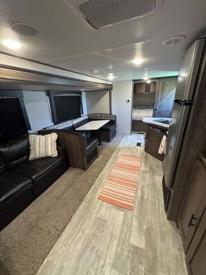 Immagine non classificata, 5 di 12, pulsante