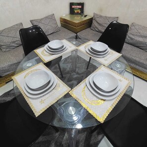Dining - Apartment in the heart of Oran, near the seafront (Oran)