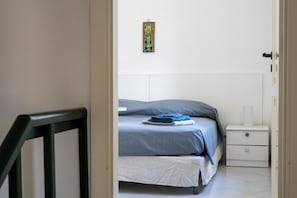 2 chambres, bureau, Wi-Fi, draps fournis
