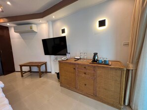 Shared Dormitory, 1 Bedroom, Accessible, Smoking | Room amenity
