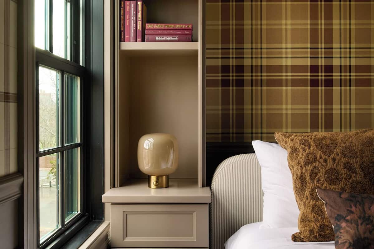 Ropa de cama de alta calidad, colchones con pillow-top y wifi gratis