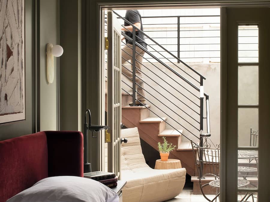Petite Queen with private Patio | Sängtillbehör av högsta kvalitet, bäddmadrasser och gratis wi-fi