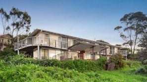 Exterior - FREE NIGHT. Pay for 2 stay for 3 (Mollymook)