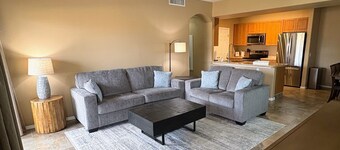 East Mesa 3 Bedroom Condo in Gated Community with Pool, Hot Tub, and Balcony