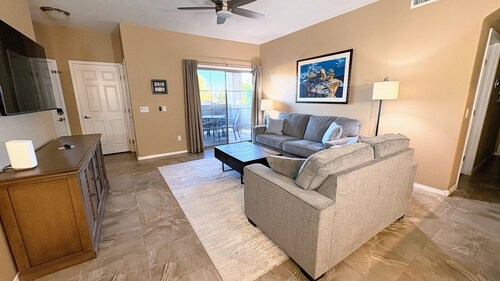 Heated Pools, King Bed, Fast Wi-Fi – Gated East Mesa 3BR Condo with Balcony