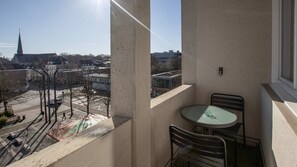 Outdoor dining - Cosy place d'Armes au 3eme etage (Douai)