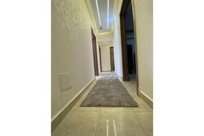 Interior - Alrehab and awesome (Cairo Governorate)