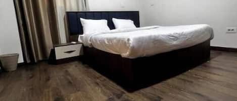 3 室のベッドルーム、WiFi、ベッドシーツ