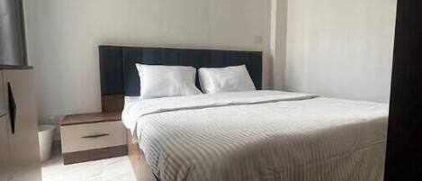 1 Schlafzimmer, Bügeleisen/Bügelbrett, Internetzugang, Bettwäsche