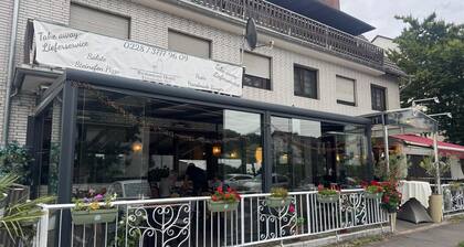 Restaurant Motel Friesdorfer Hof - Spacious vacation apartment