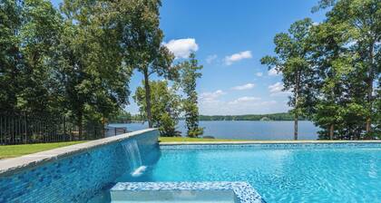 NEW Stunning Lakefront • Heated Pool • Spa • Game Room • Putting Green • Dock