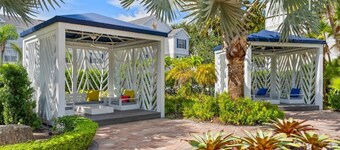 Charming 2BR • 7 mins from UCF with fitness room and pool in lovely Oviedo